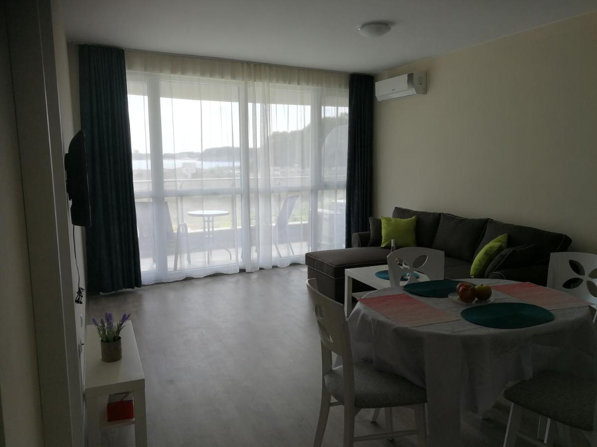 Donchevi Apartments Primorsko Eksteriør billede